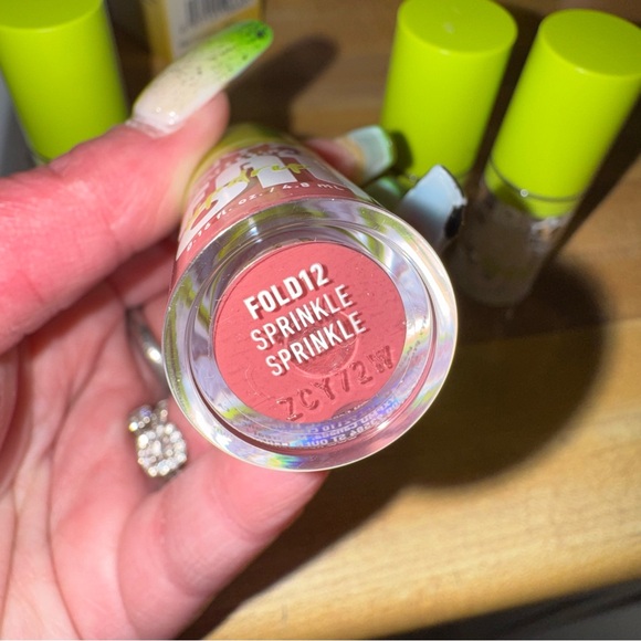 Nyx oil lip drip - bundle of 4 - Picture 5 of 9